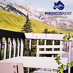 Pirineos Rent Lägenhet *