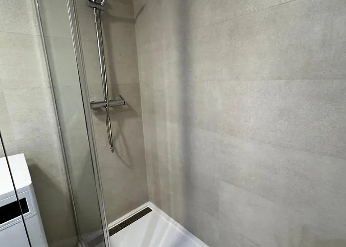 Pirineos Rent * 칸단추