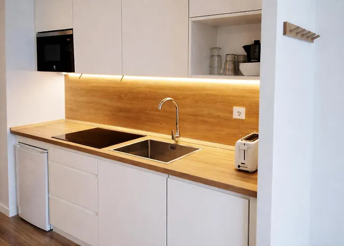 Pirineos Rent * 칸단추